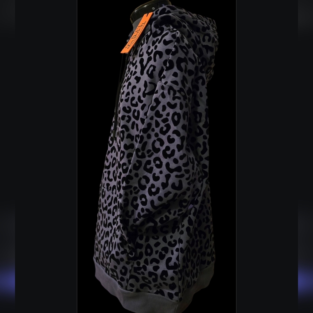 NWT Unisex Von Dutch Leopard Print Hoodie